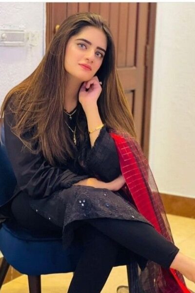 Charbagh Escort Service service